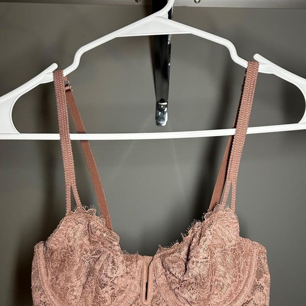 Auden Women's Pink and Tan Bra